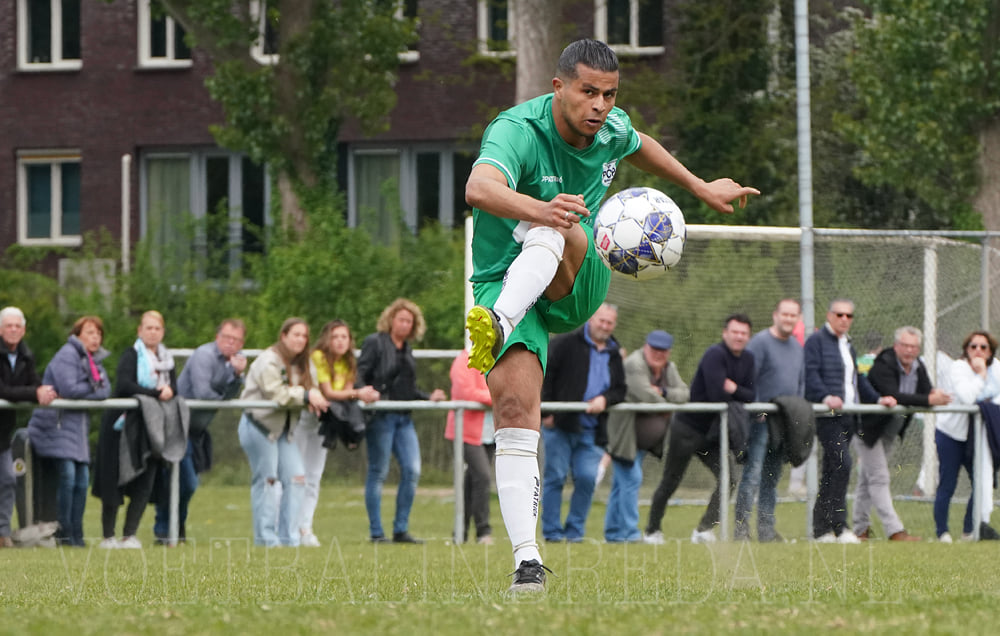 Ervaren PCP-spits Houba is weer terug in ‘zijn straat’