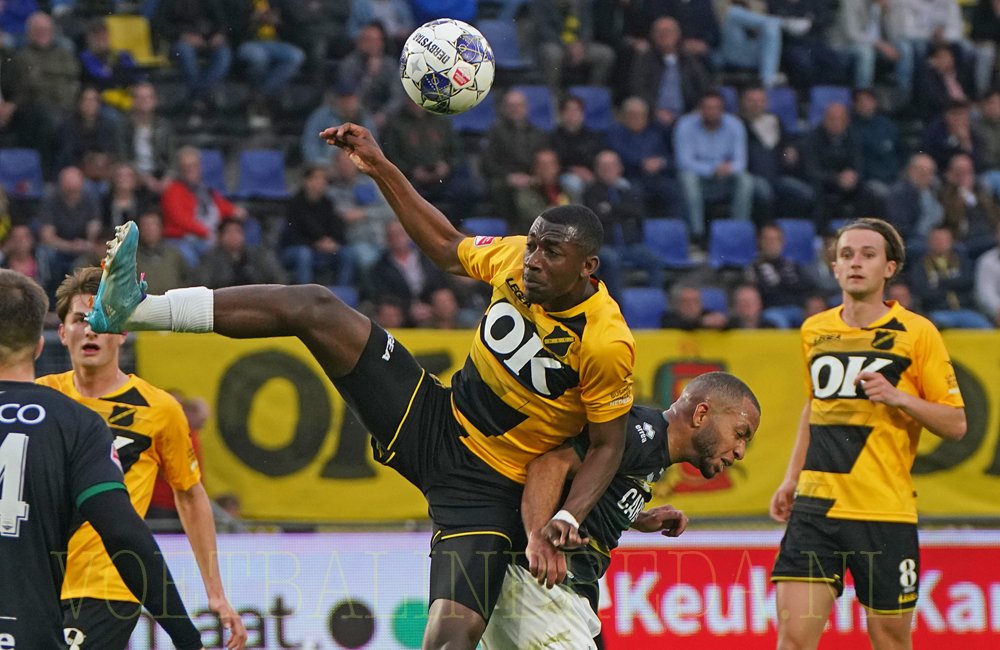 ADO Den Haag deelt eerste klap uit aan NAC Breda